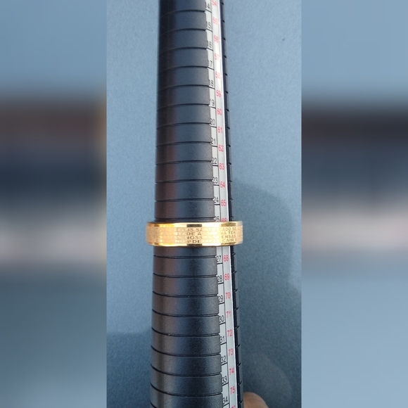 Sale New Stainless steel cross gold ring size 12 - Picture 3 of 8